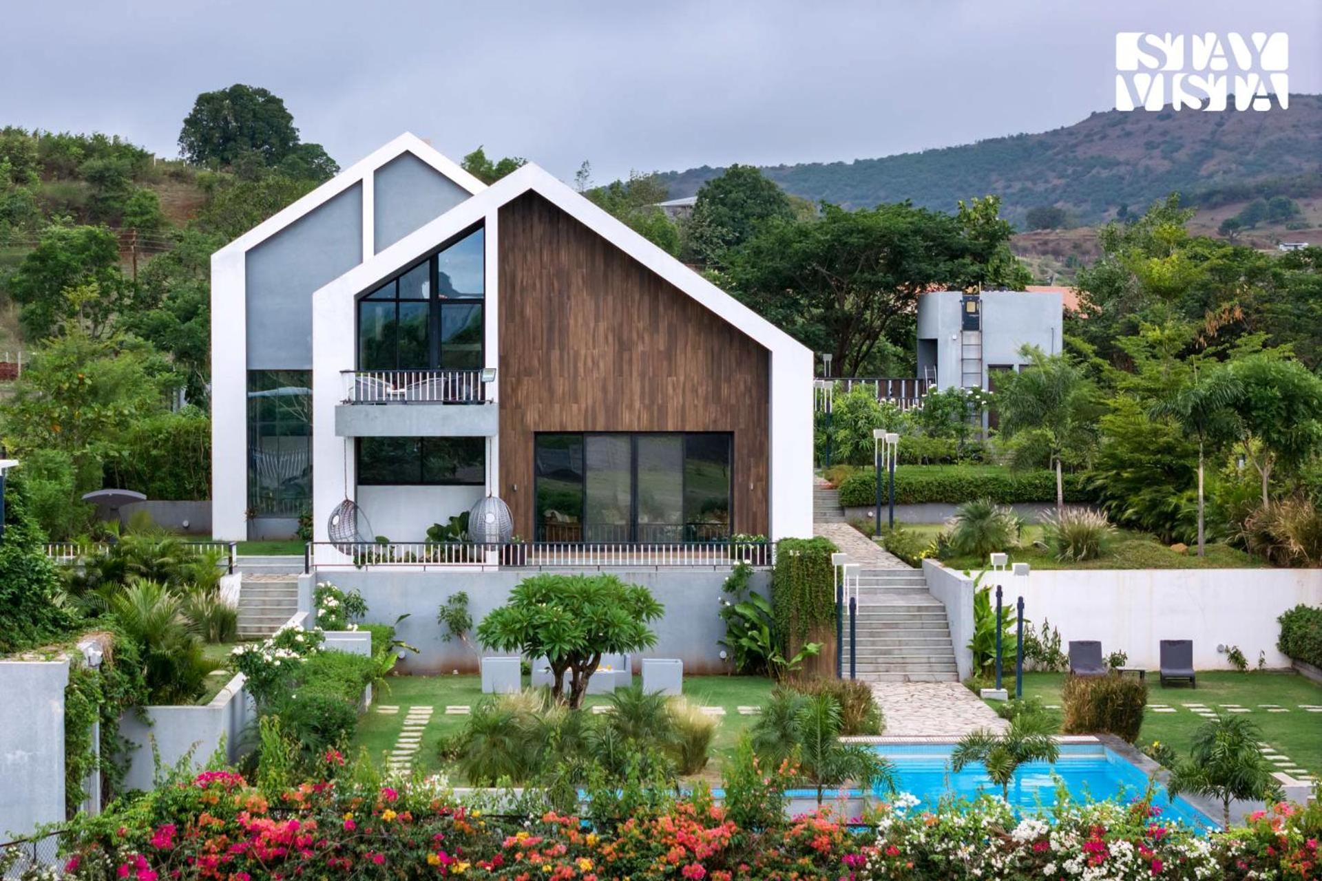 Stayvista At The Rainfield Villa With Gazebo & Lawn Nashik Bagian luar foto