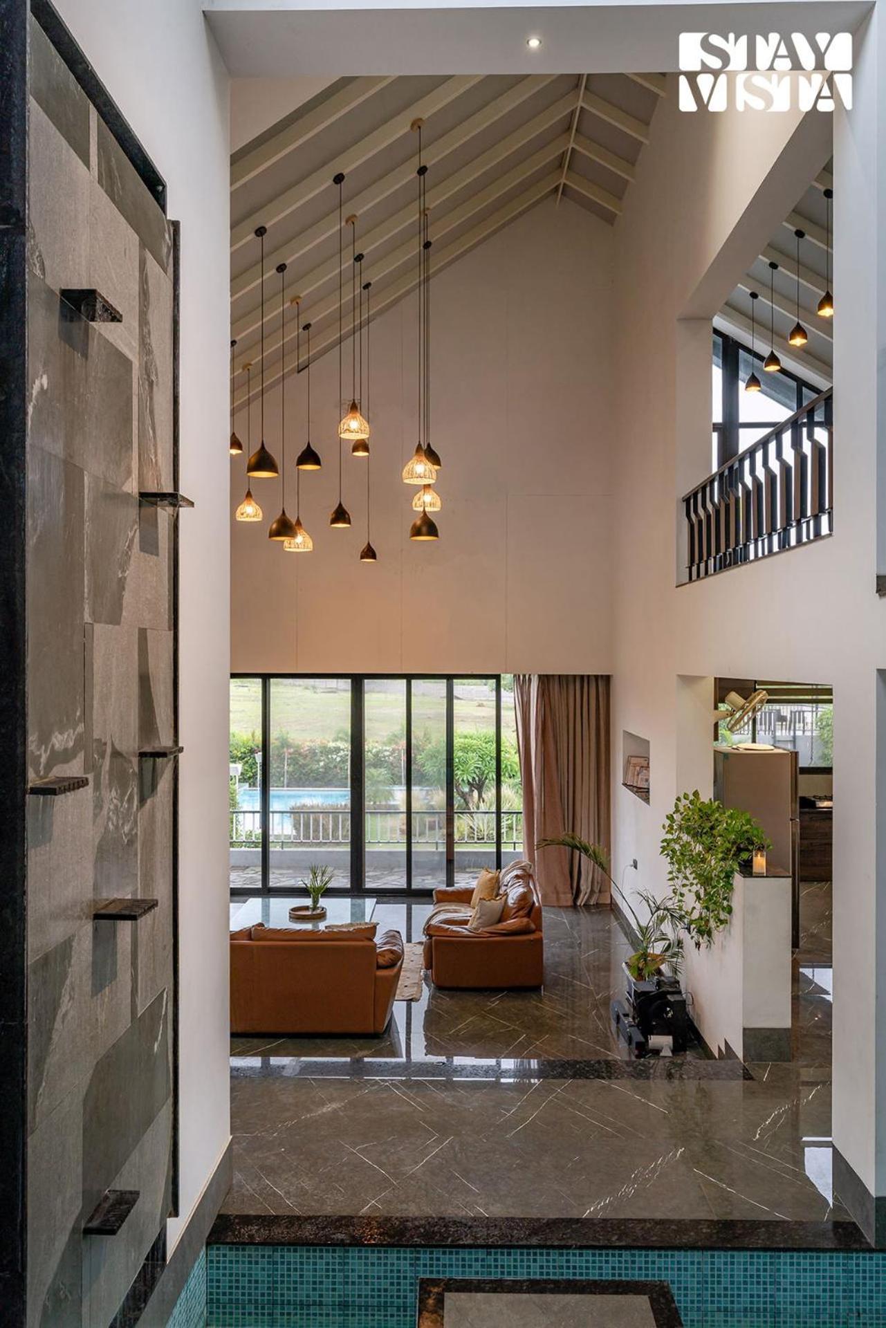 Stayvista At The Rainfield Villa With Gazebo & Lawn Nashik Bagian luar foto